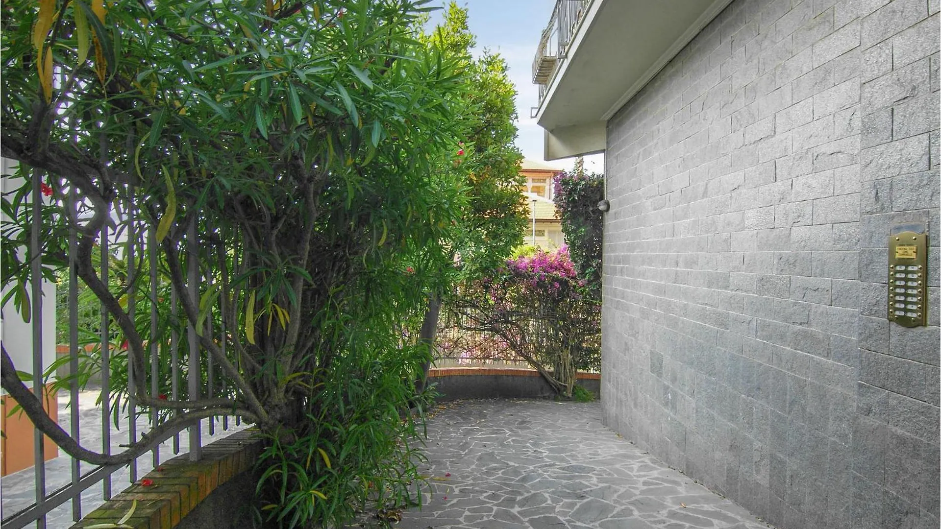 Gorgeous Apartment In Chiavari With Kitchen Италия